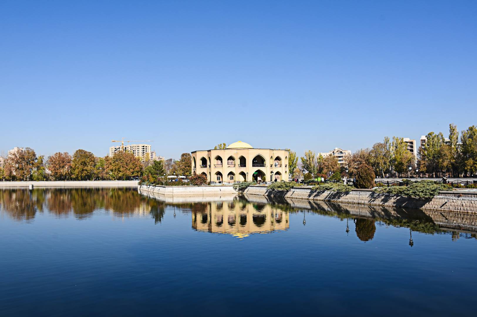 El Goli Park Tabriz