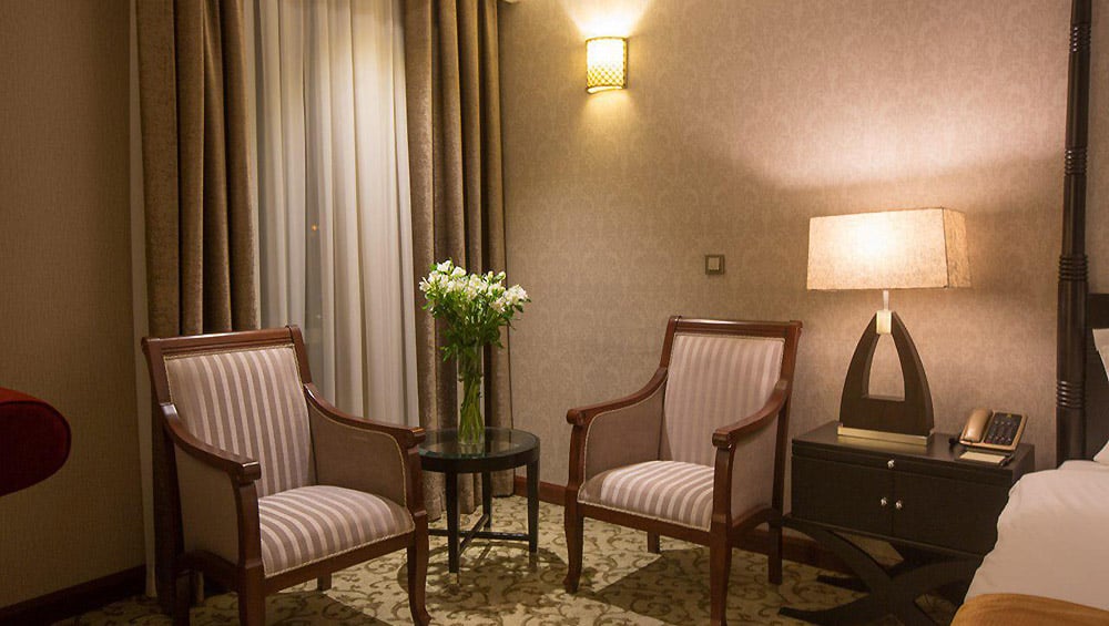 فندق اسبيناس بالاس بدلة جونيور