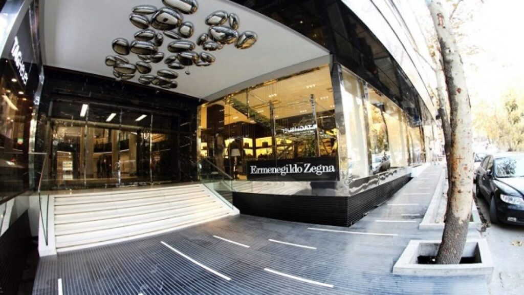 استكشف أفضل 14 مركز تسوق في طهران استكشف أفضل 14 مركز تسوق في طهران