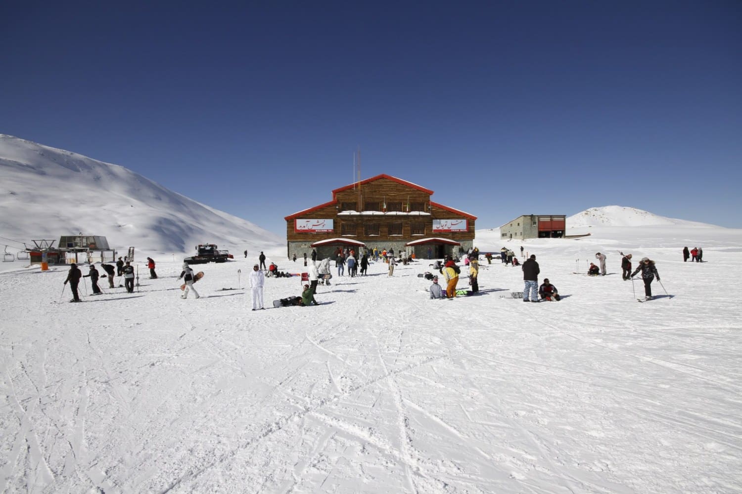 مناخ منتجع توشال مناخ منتجع توشال