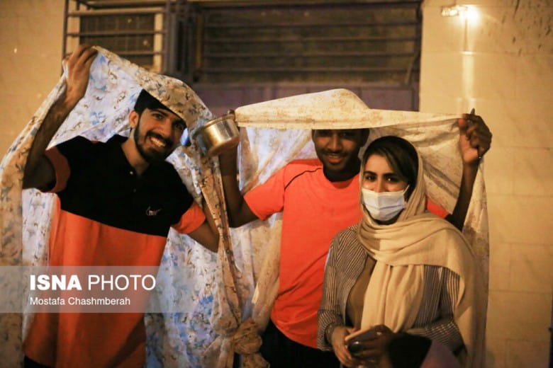 ملعقة ضجيجا في تشاهارشانبي سوري