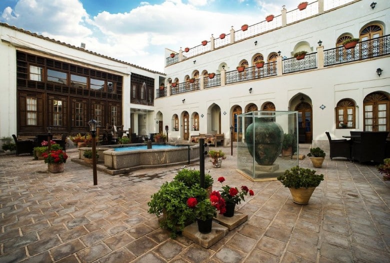 فندق أتيغ أصفهان