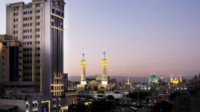 فندق روز دارفيشي: واحة من الراحة في مشهد فندق روز دارفيشي مشهد