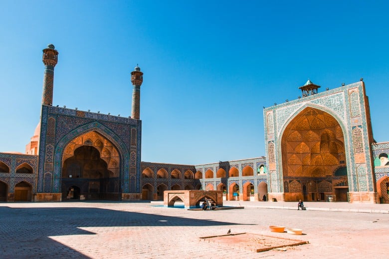 مسجد جامع أصفهان، الفناء
