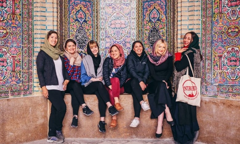 What Language Do Iranians Speak? 1 What Language Do Iranians Speak?