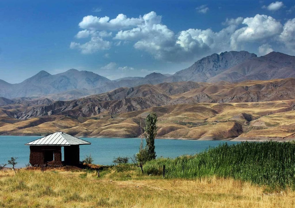 Taleghan Lake