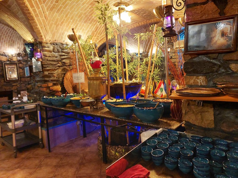 Aryaeian Restaurant, Hamedan