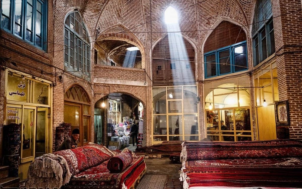 Historical Legacy: Tabriz Bazaars' Evolution Through Time 