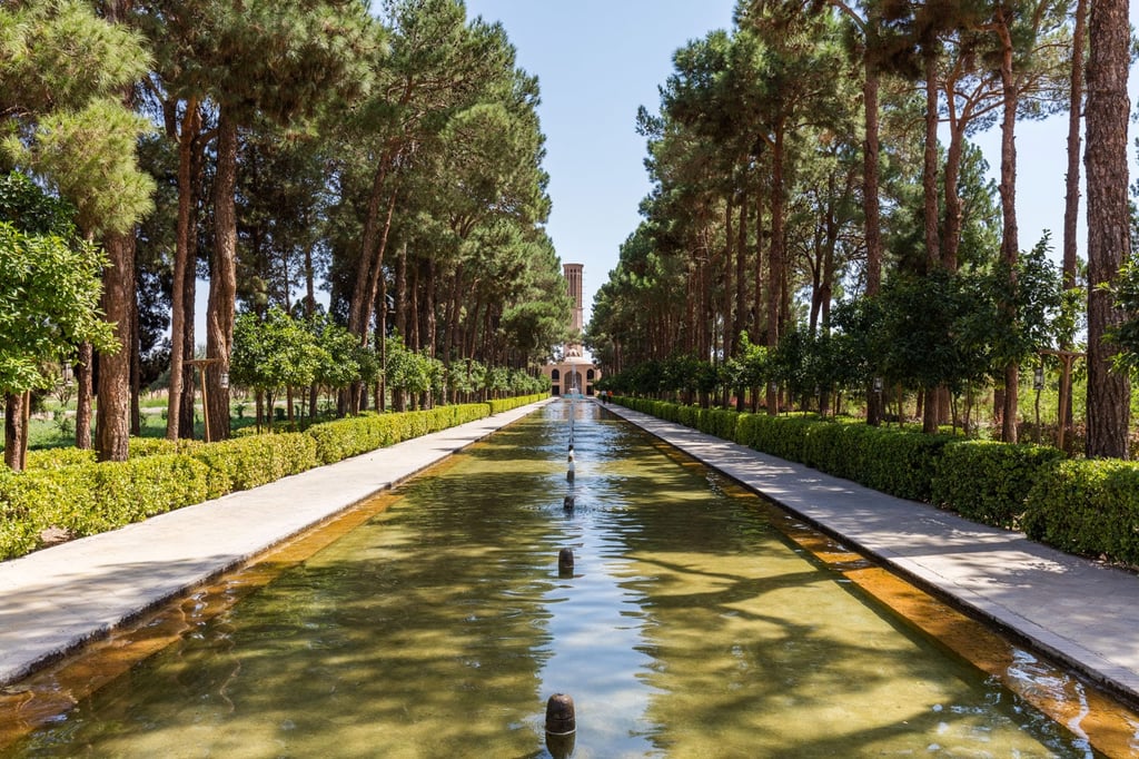 Dowlatabad Garden