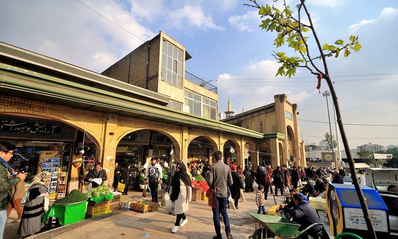 Iranian Bazaars: A Shopper'S Guide To Exquisite Goods 1 Bazaar Of Tajrish