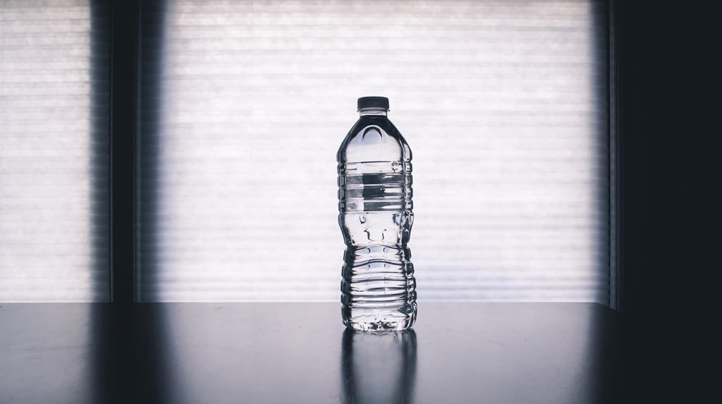 Drink water on the sunny days of Iran