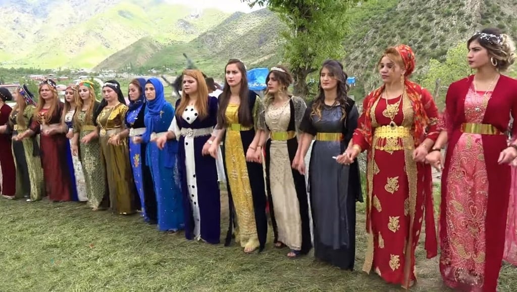 Kurdish Dance Kurdi Dance