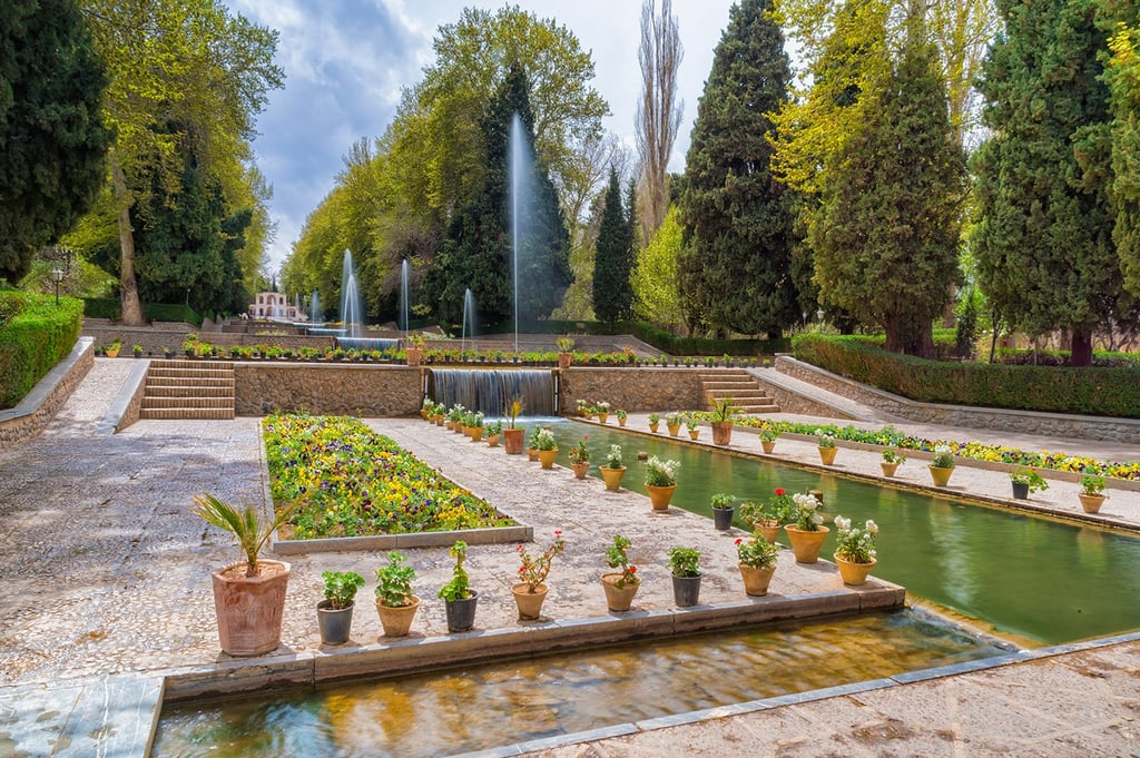 Shazdeh Garden Shazdeh Garden