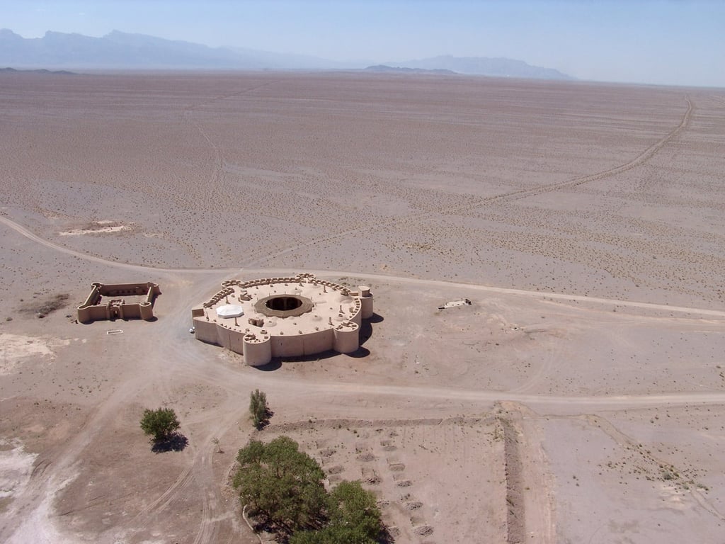 Zeyn-O-Din Caravanserai