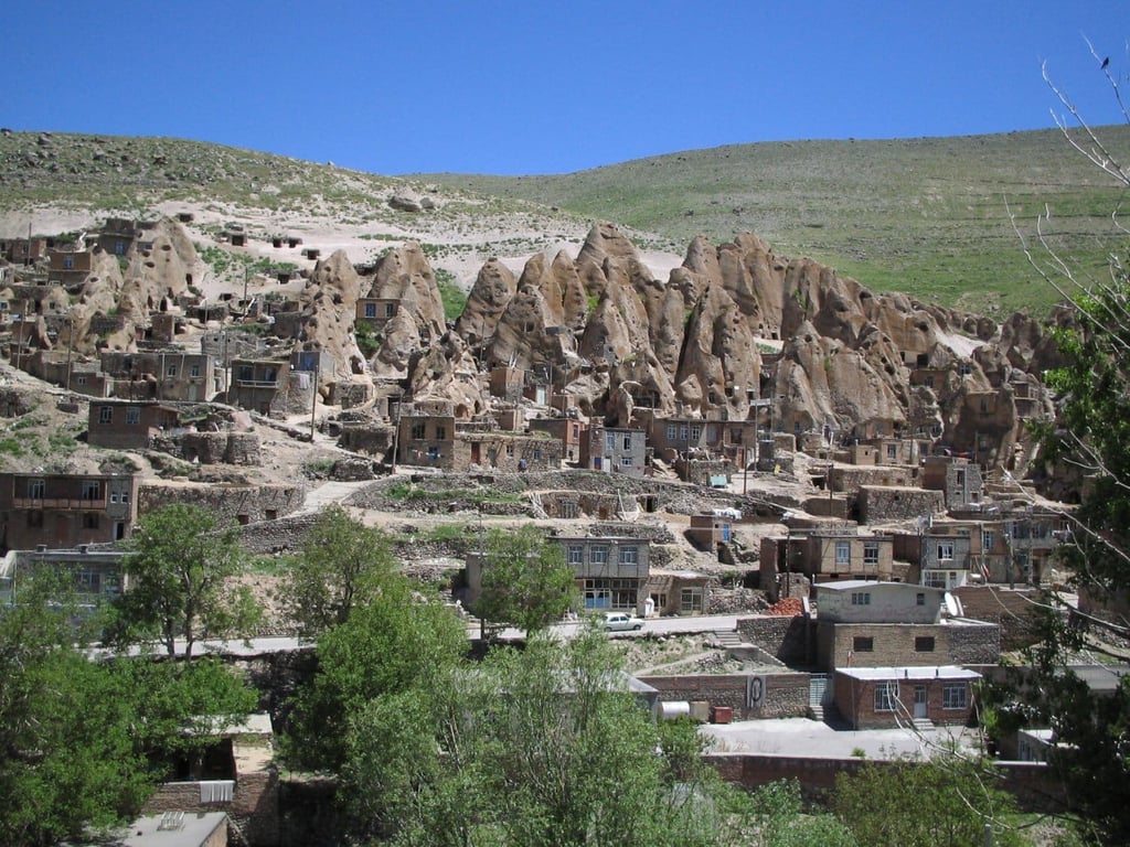 Kandovan Village Iran By Wikipedia Kandovan Village, Iran