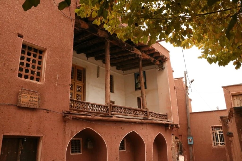 Perzaleh Mosque In Abyaneh Village By Last Second Perzaleh Mosque In Abyaneh Village