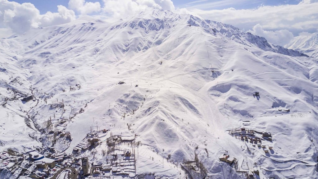 Shemshak Ski Resort Near Tehran