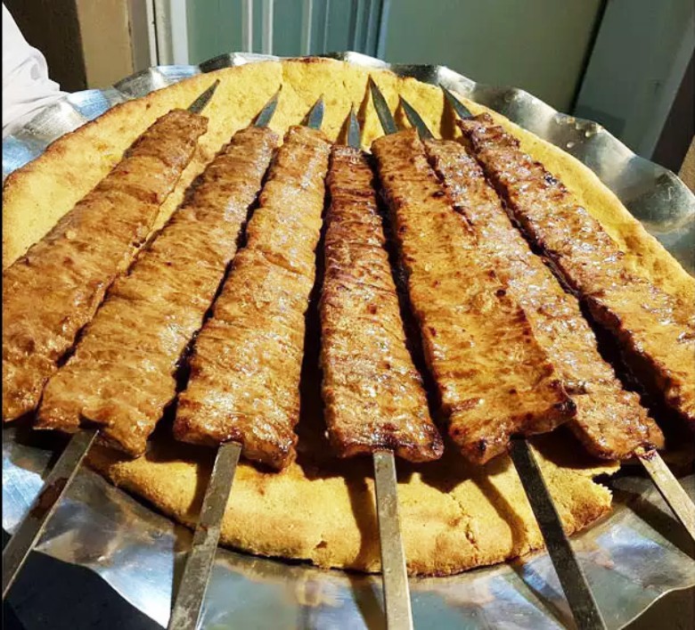Kabab Khoran Restaurant in Kerman