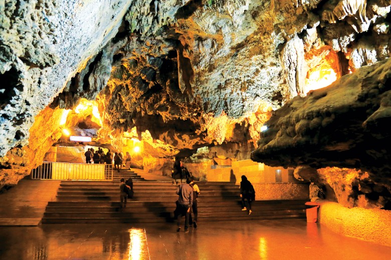 The 10 Most Incredible Caves In Iran 4 Ali Sadr Cave, Hamedan