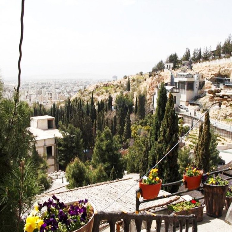 The Best Restaurants And Cafes In Shiraz (Top 10) 11 Shandiz Restaurant, Shiraz