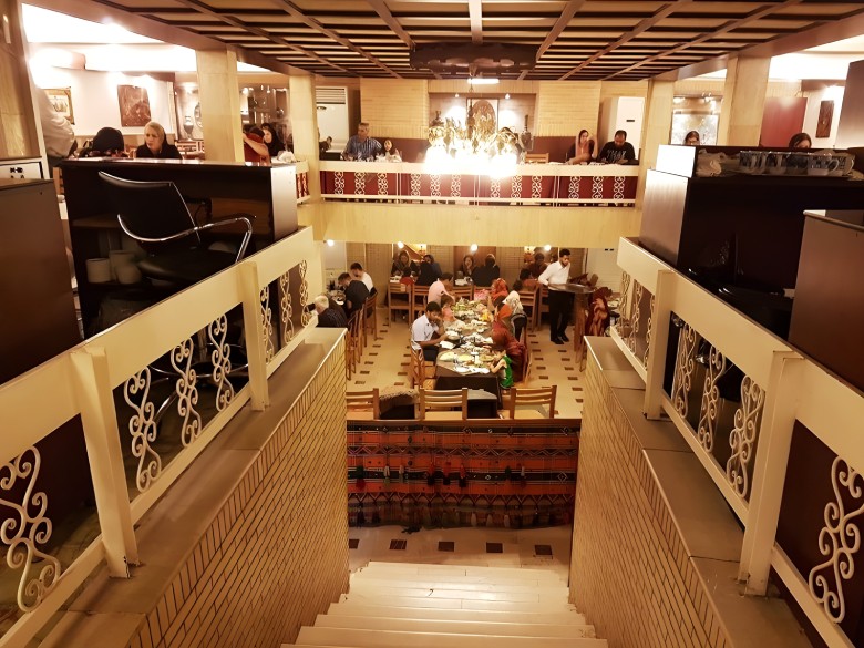 The Best Restaurants And Cafes In Shiraz (Top 10) 7 Sharzeh Traditional Restaurant, Shiraz