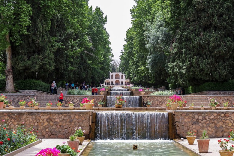 Shahzadeh Mahan Garden: A Paradise In The Heart Of The Desert 7 Prince Mahan'S Garden In Kerman