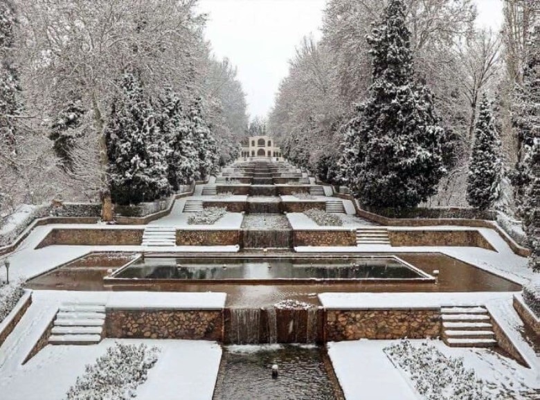 Shazdeh Mahan Garden in Winter