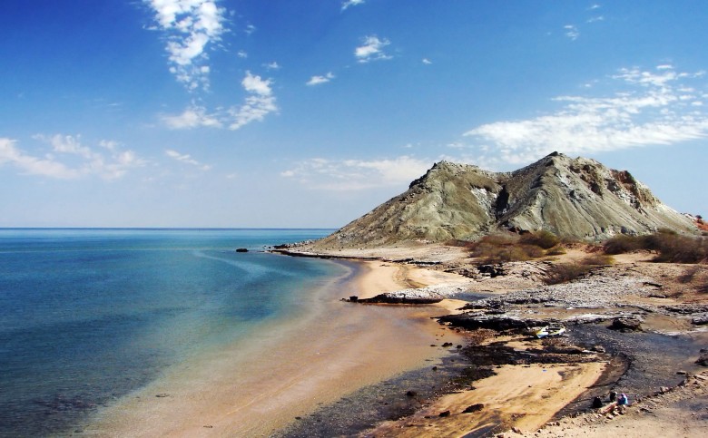 Qeshm Island: Nature'S Playground In The Middle East 19 Beach Of Sheeb Deraz Village