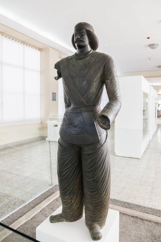 The Bronze Statue Of Prince, Partian 250Bc-224Ad, National Museum Of Iran