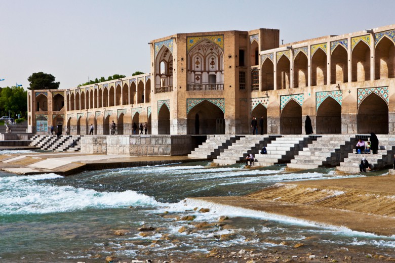 Architecture Of Khajou Bridge