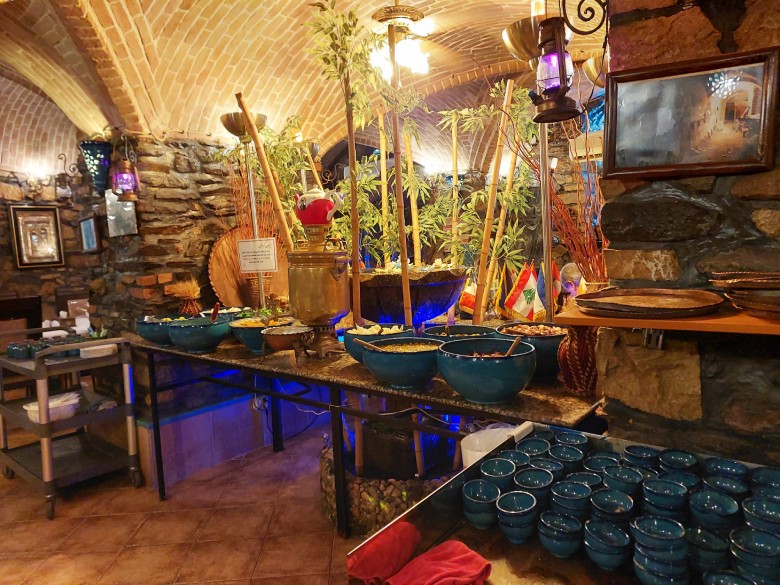 Aryayian Restaurant Of Hamedan