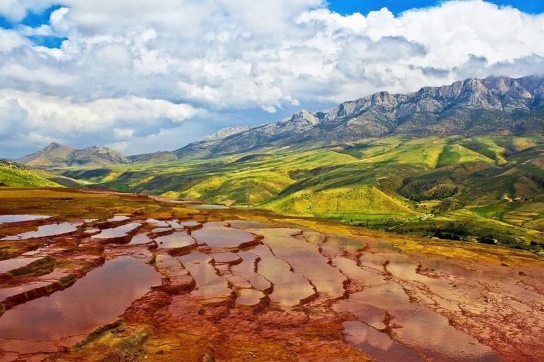 Badab-E Surt, Sari, Iran