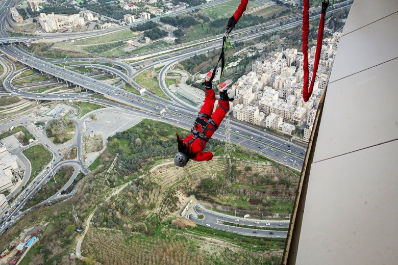 Bungee Jumping At Milad Tower