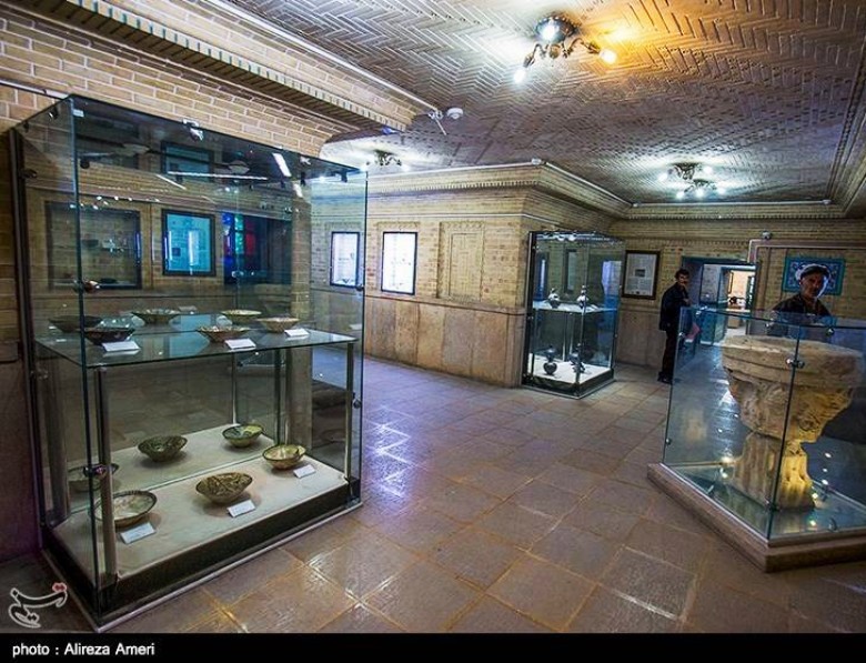 Museum And Library Of Antique Objects In Narenjestan-E Qavam