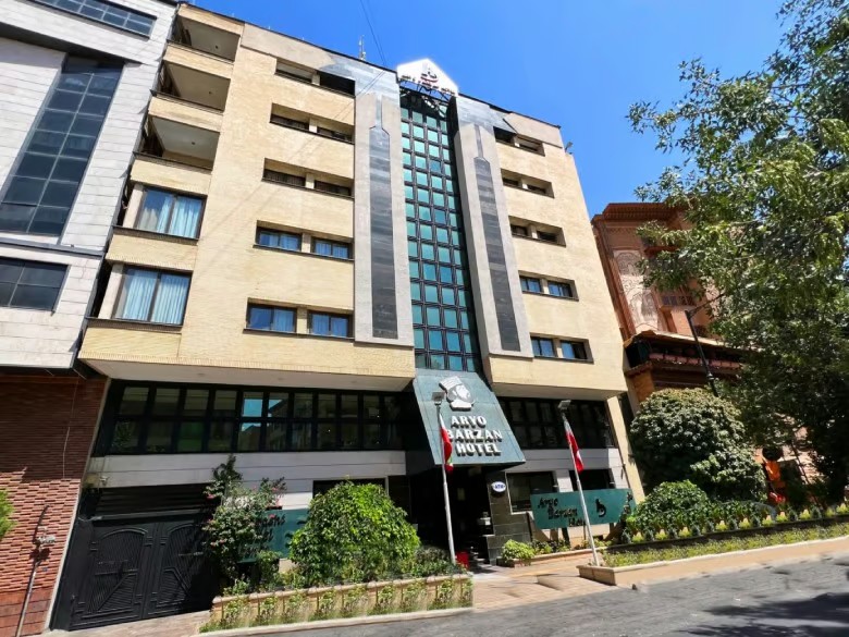 Aryo Barzan Hotel Shiraz