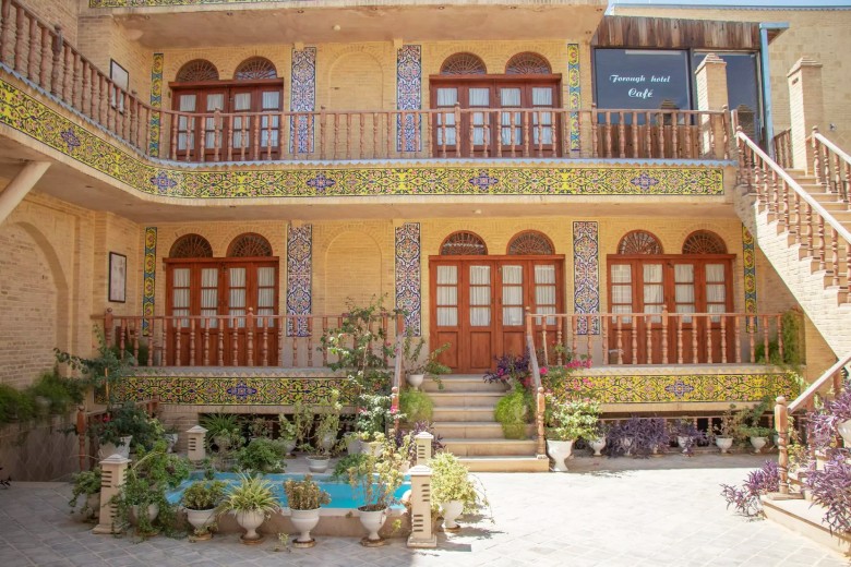 Top Iran'S Most Enchanting Heritage Hotels 15 Forough Mehr Traditional Residence Shiraz