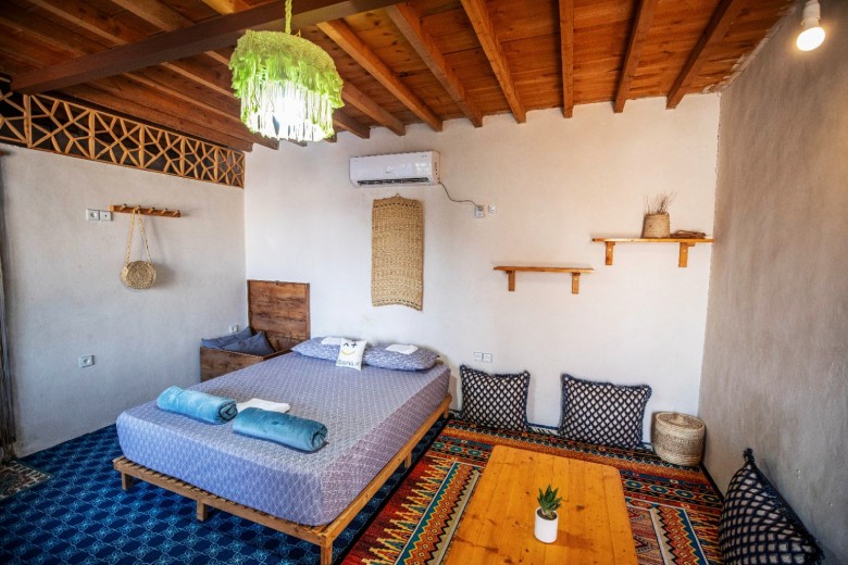 Top Eco-Friendly Accommodations In Qeshm 15 Garoom Zangi Eco-Lodge