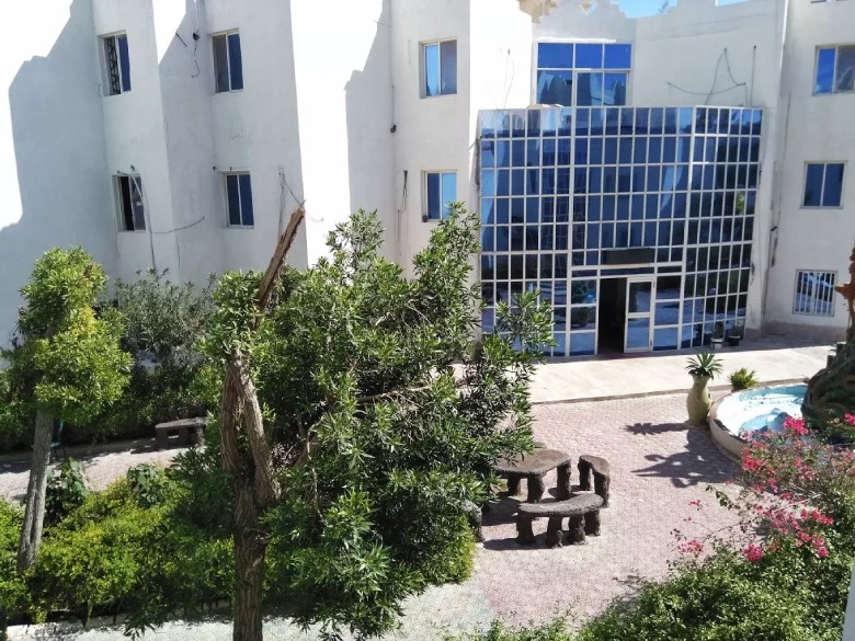 Affordable Hotels In Kish: Your Best Budget Stay Guide 4 Ghoghnoos Hotel Kish