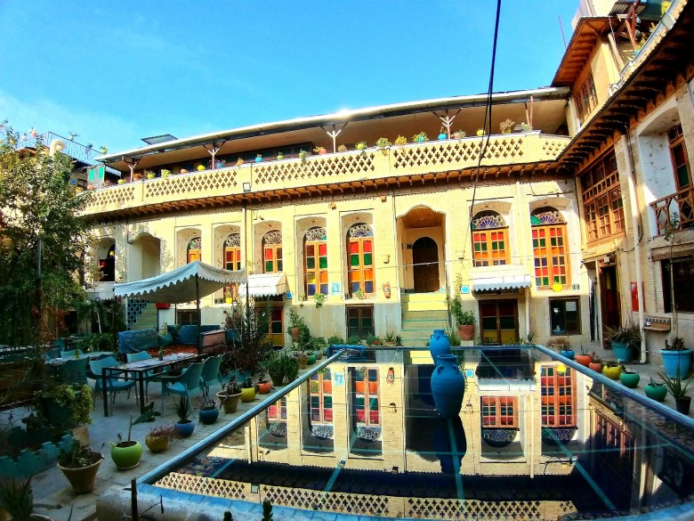 Niayesh Hotel, Shiraz