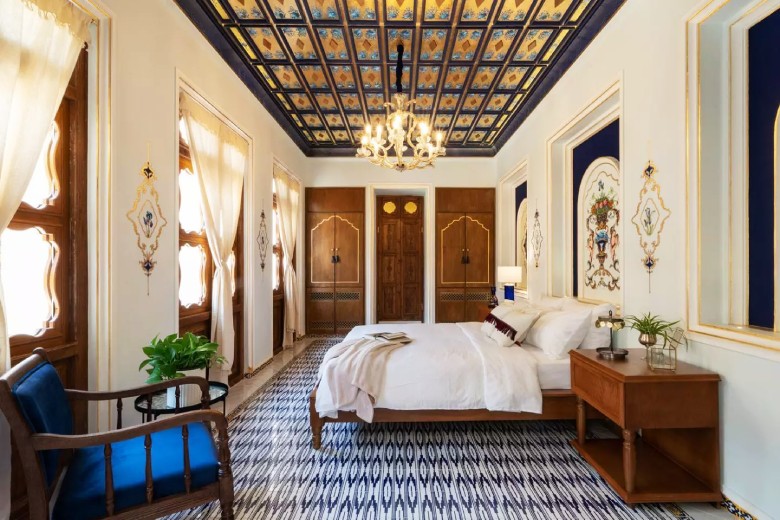 Top Iran'S Most Enchanting Heritage Hotels 12 Oscru Boutique Hotel Shiraz