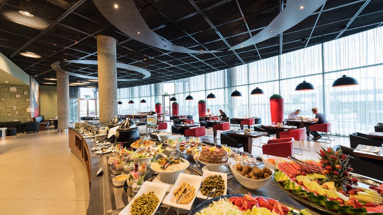 Remis Airport Hotel In Tehran: The Ultimate Guide For Visitors 4 Restaurant And Cafe At Remis Hotel