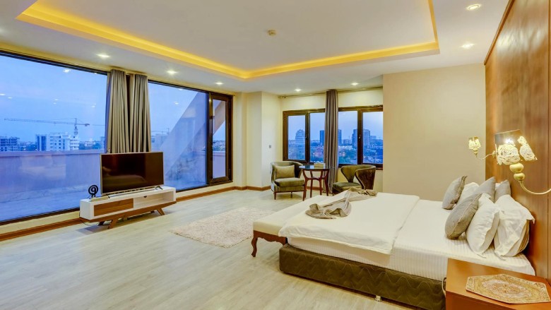Mirage Hotel Kish: A Modern Retreat! 4 Rooms And Accommodation At Mirage Hotel Kish