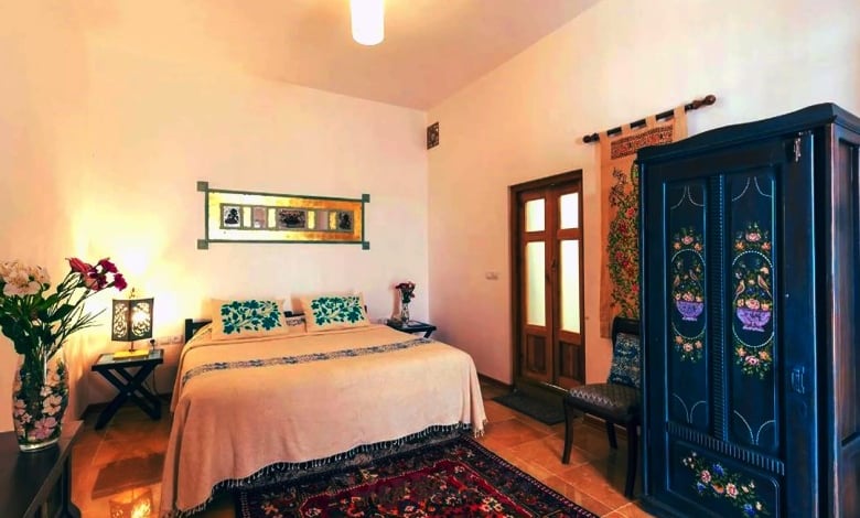 Traditional Hotels In Isfahan (Bekhradi Hotel)