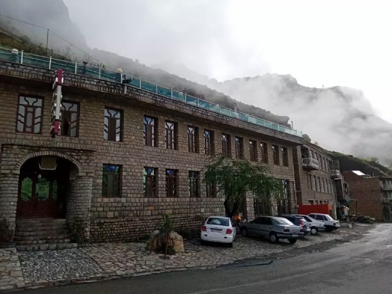 The Best Hotels In Sanandaj: Top Choices For Your Trip 4 Shadi Sang-E Oraman Hotel Sanandaj