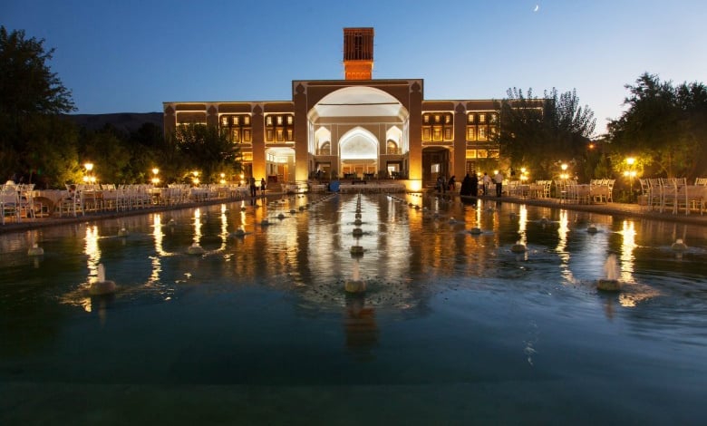 Which Hotels In Yazd Are Most Loved By Travelers? 1 The Most Popular Hotels In Yazd (Moshir Al-Mamalek Hotel)
