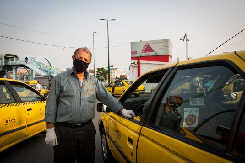 Tipping To Taxi Drivers In Iran