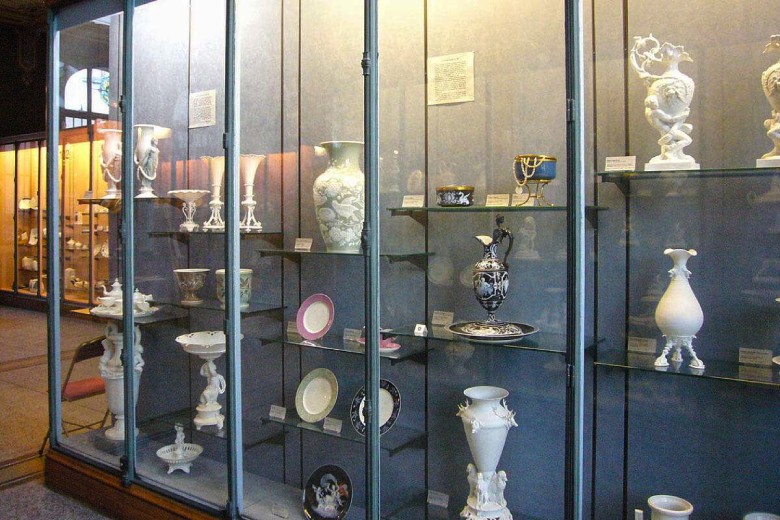 Glassware And Ceramic Museum Of Iran: A Sparkling Collection 6 Abgineh Museum, Tehran
