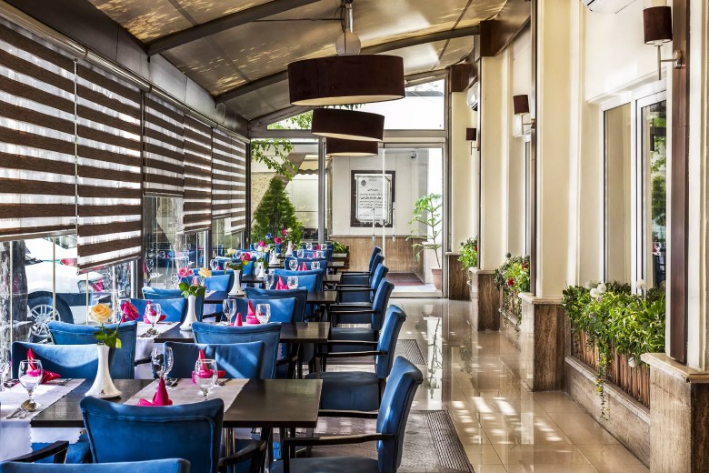 Parsian Evin Hotel: Comfort Meets Class In Tehran 8 Restaurants And Coffee Shops At Parsian Evin Hotel