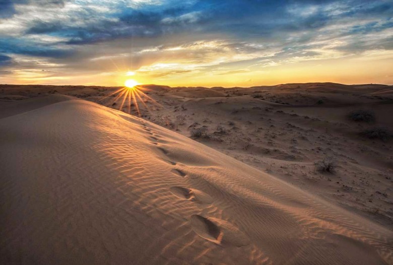 The Beautiful Sunrise In Maranjab Desert