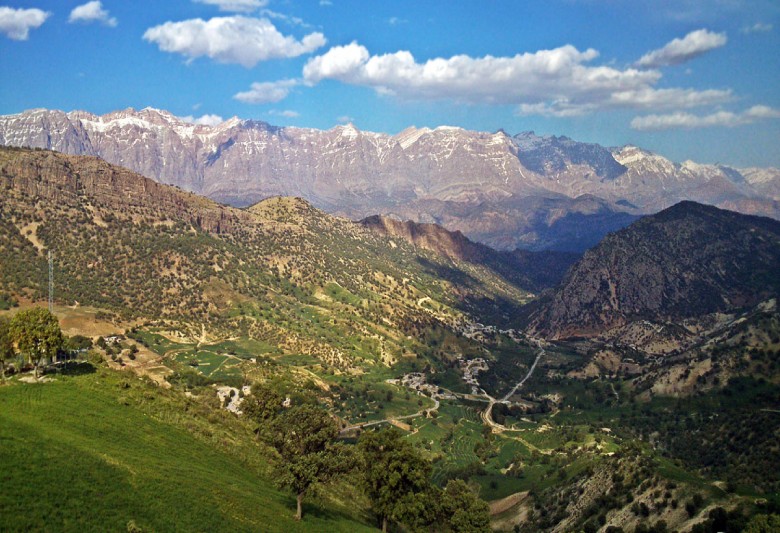 Hidden Gems Of Iran: 10 Off-The-Beaten-Path Destinations 11 Dena Mountain Range ()